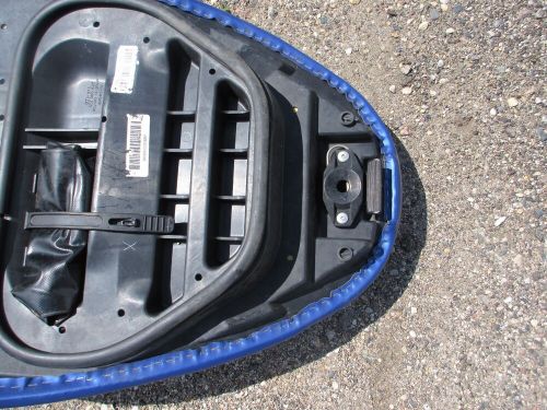 Oem seadoo 2002 gtx-di &amp; 2002 gtx-4 tec rear blue passenger seat assembly