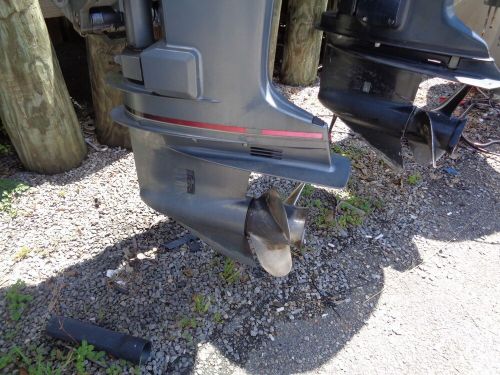 Used 2002 yamaha 150hp 2-stroke 25&#034; carbureted outboard boat motor engine