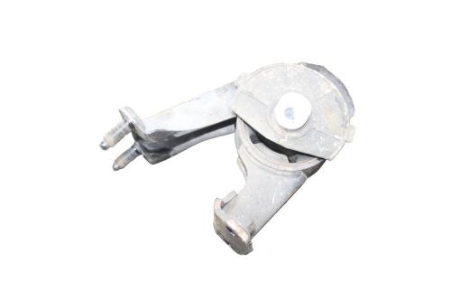 Toyota prius w3 12371-37250 rear engine mount 1.80 22831939-