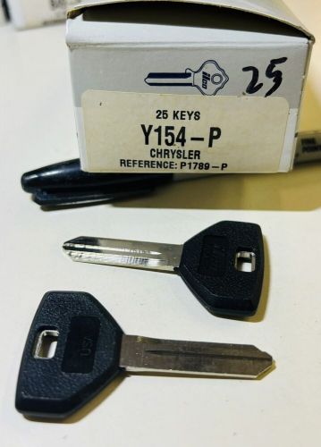 Two y154-p ilco plastic head key blank amc chrysler dodge jeep plymouth p1789-p