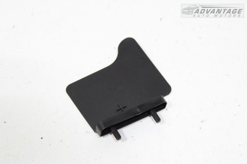 2016-19 chevrolet cruze lt battery positive cable terminal trim cover cap oem