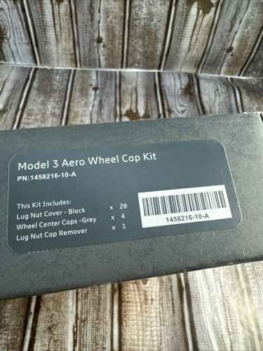 Tesla wheel cap model 3 aero ( caps only)