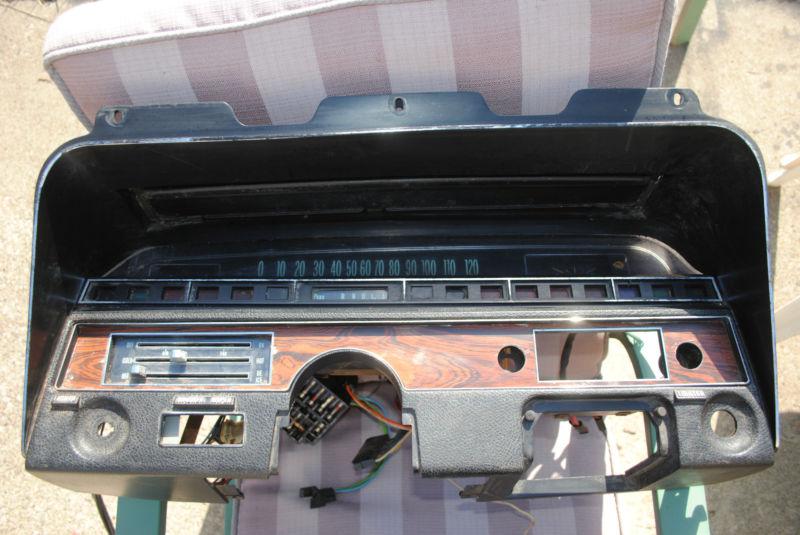 1967-1969 impala dash asm. with spdo sweep gauge inserment cluster