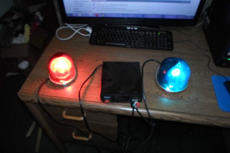 Southern vp police lights model 1166 red blue 12 volts & power supply