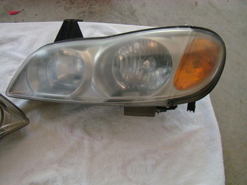 Infiniti i35 headlight assembly