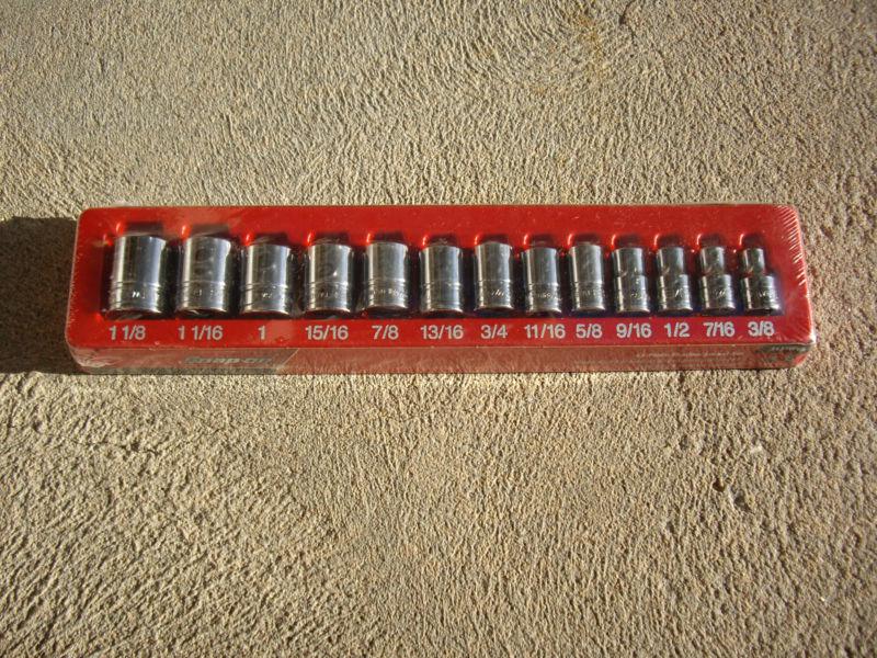 New snap on 313twya 1/2" drive, 6-point, shallow socket set with tray