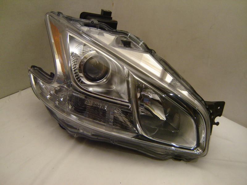 Nissan maxima right halogen headlight 09 10 11 oem 