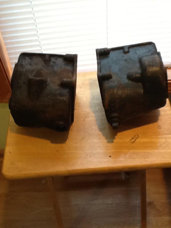 Model a transmission housing 2ea.