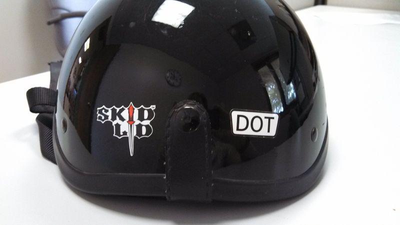 Skid lid helmet- small