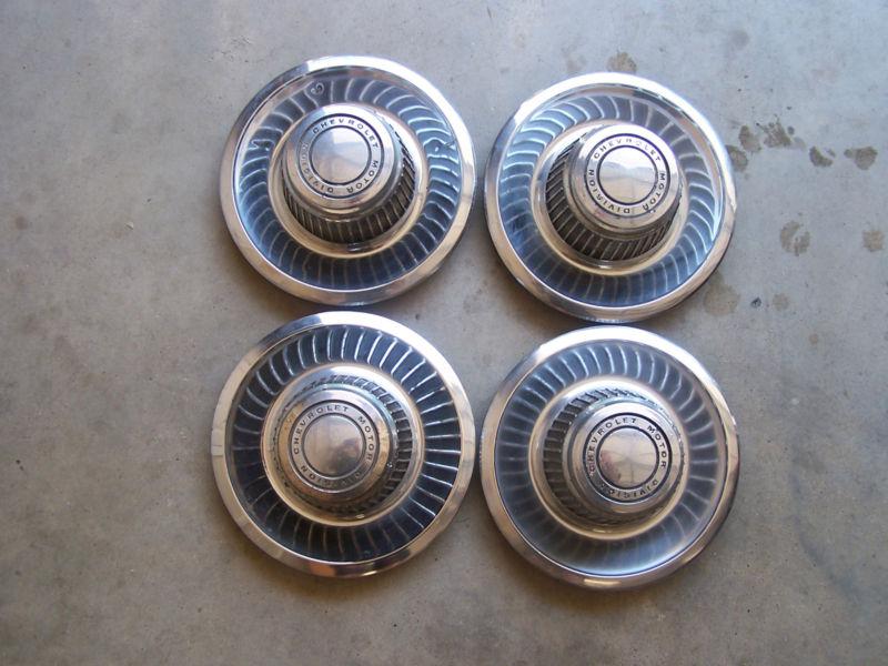 Oem corvette rally wheel center caps