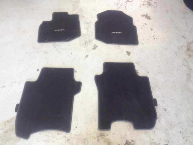 2009-2013 honda fit floormats oem 