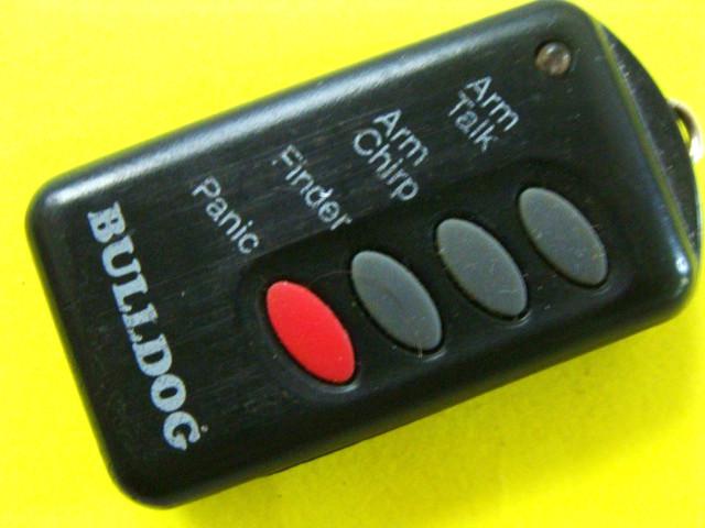 Bulldog security keyless entry remote key fob transmitter clicker j3stxjs1194