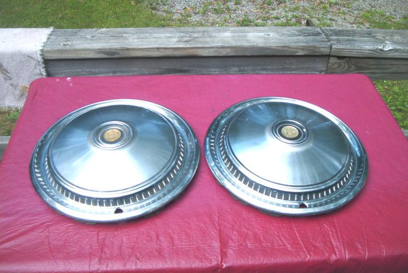 Pair of oe 1975-79 chrysler cordoba 15 inch wheelcovers # 384nice driver quality