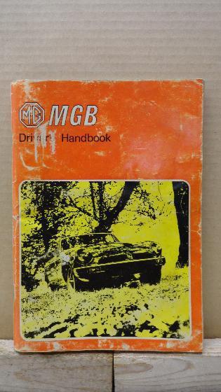 Original 1976 mg mgb convertible driver's handbook / owner's manual akm 3521