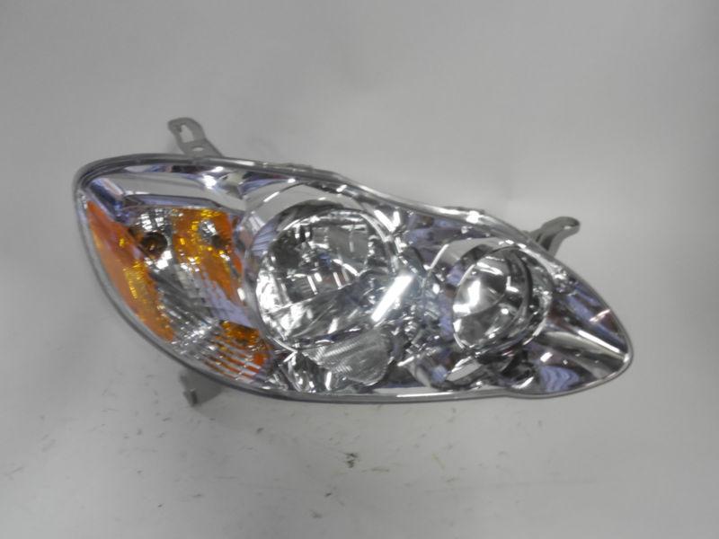 03 04 05 06 07 toyota corolla right headlight nice! 