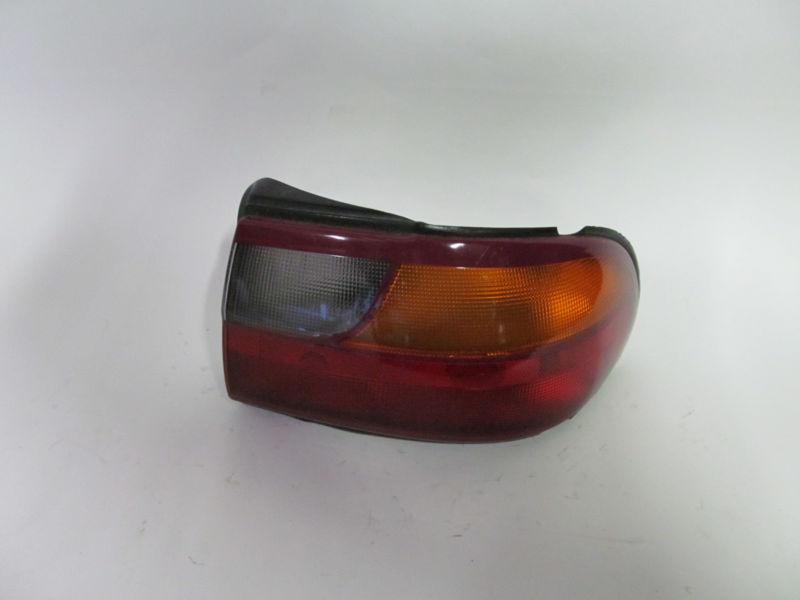 97 98 99 00 01 02 03 chevrolet malibu oem right tail light nice!