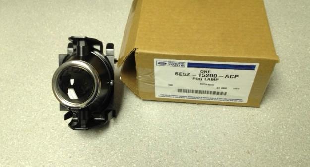 Look!~ oem ford fog light rh/lh  (6e5z*15200*acp)