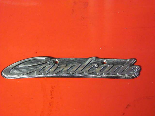 Suzuki cavalcade (gv1400) front emblem