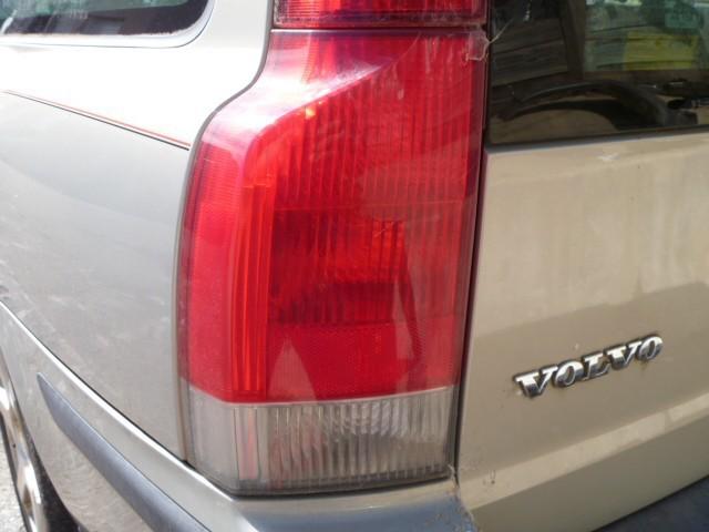 01 02 03 04 volvo v70 l. tail light sw lower