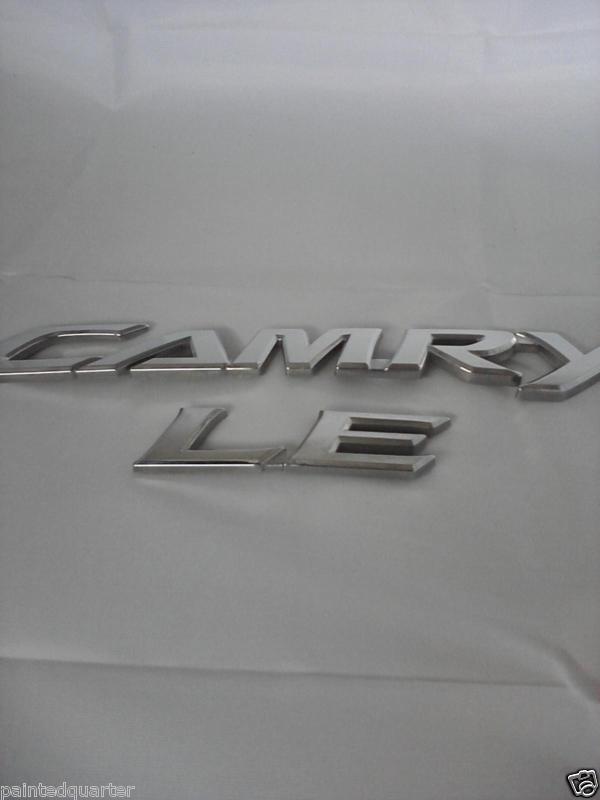 2007-12 toyota * camry le * rear trunk emblem decal 75440-06050  75443-06180