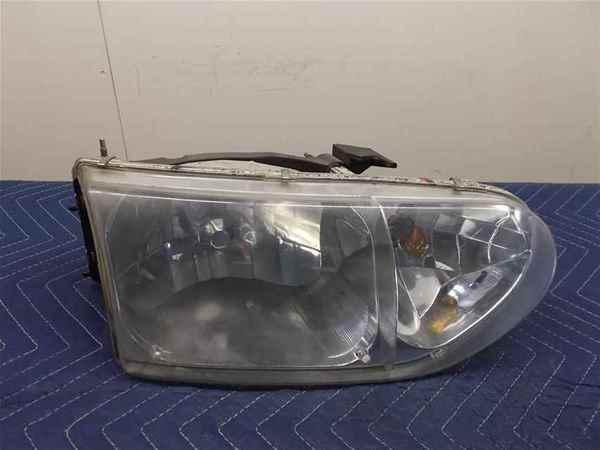 1999-2000 nissan quest headlamp rh oem lkq