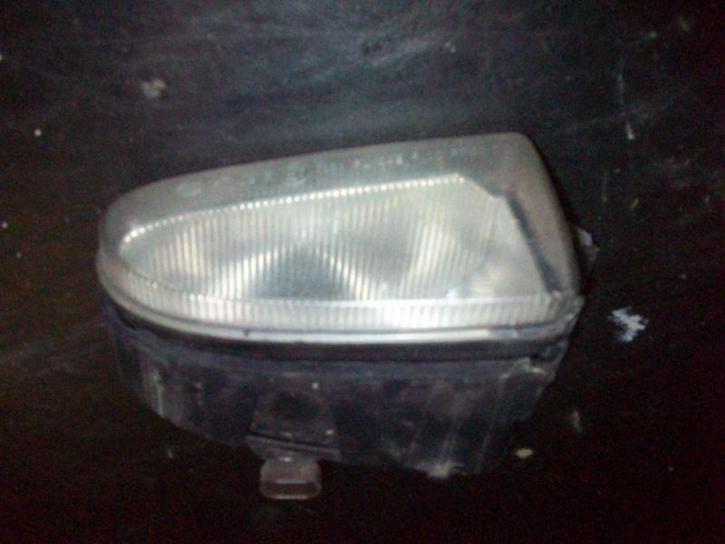 2001 chrysler pt cruiser passengers fog light