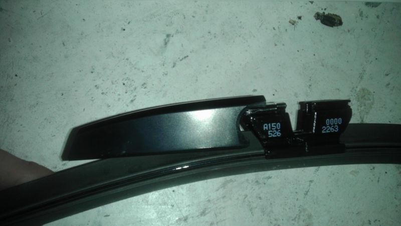 Genuine factory oem audi a4 s4 a6 s6  windshield wiper blade set left & right