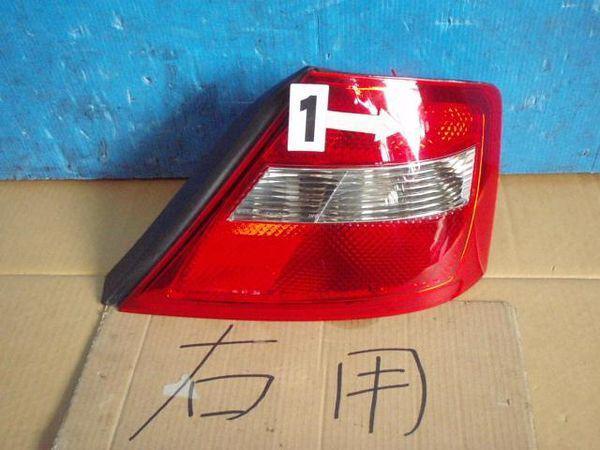 Nissan cedric 2000 rear right combination lamp [4115500]