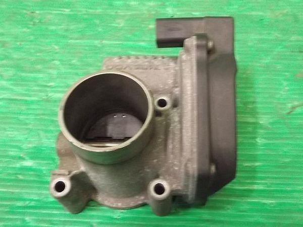 Volkswagen polo 2005 throttle body [0220300]