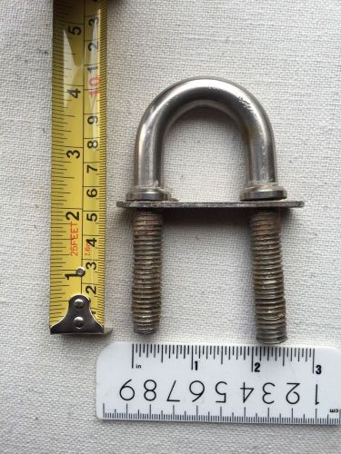 Stainless steel u-bolt 4&#034; x  2 1/2&#034; marine grade