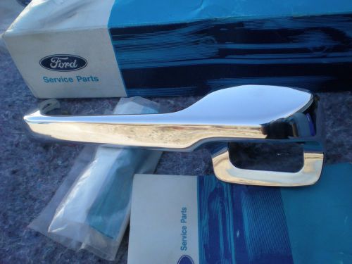 Nos 1980-1991 ford econoline van e-150 e-250 e-350 left door handle new oem