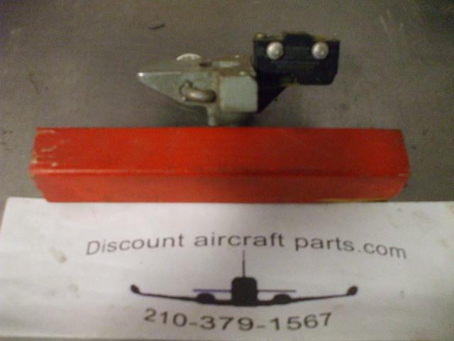 1966 mooney m20 manual gear handle lock pn 560006