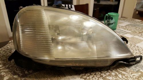 Ml320 headlight (passanger side)