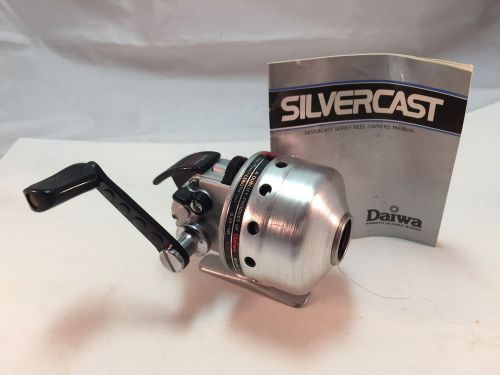 Daiwa silvercast 210rl spin-cast fishing reel vintage w/ owner&#039;s manual - korea