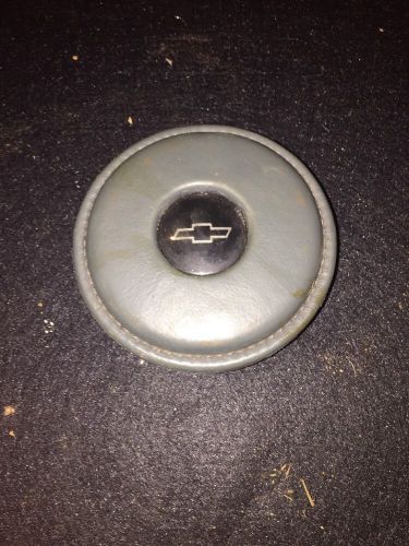 84 85 86 87 chevy monte carlo ss sport steering wheel center cap gray