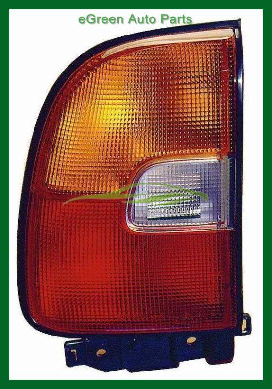 96-97 rav4 tail light lamp left driver