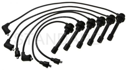 Spark plug wire set fits 1995-1996 mitsubishi montero  standard motor prod