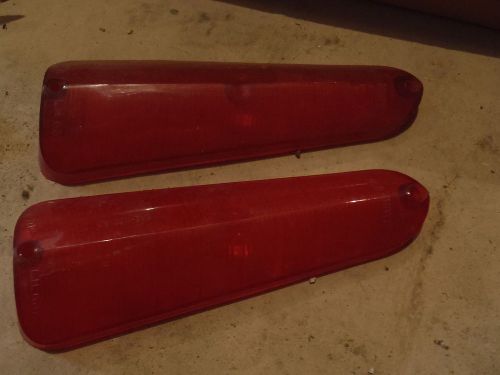 (2) glow brite  1960 plymouth tail light lens lh 637 sae-std-60