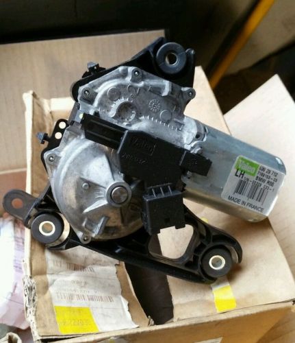 2010 mini cooper left rear wiper motor