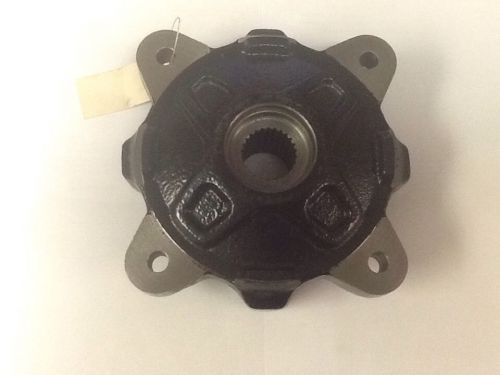 2011-2014 polaris ranger 800 crew  front wheel hub 5137539-067