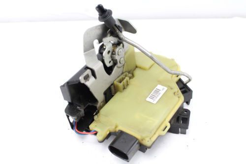 2004 04 audi allroad c5 a6 4.2 -  door latch lock actuator / rear passenger side