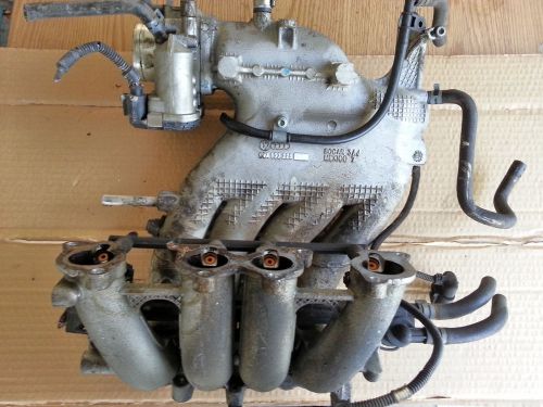 Vw jetta/golf 2.0l upper &amp; lower intake manifold - used