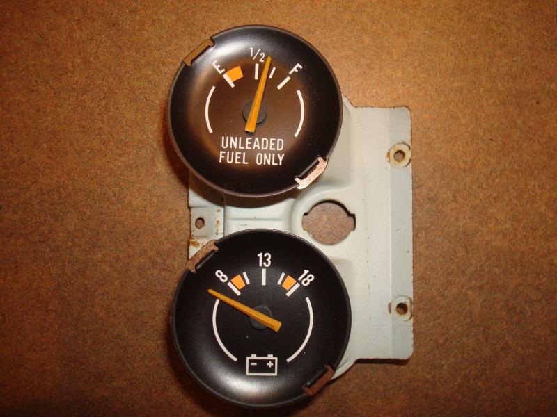 1979 camaro z28 volt and fuel gauge 70-81 camaro 79 z28 rs 78 79 80 81 z28