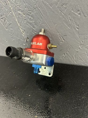 Fuelab fuel pressure regulator