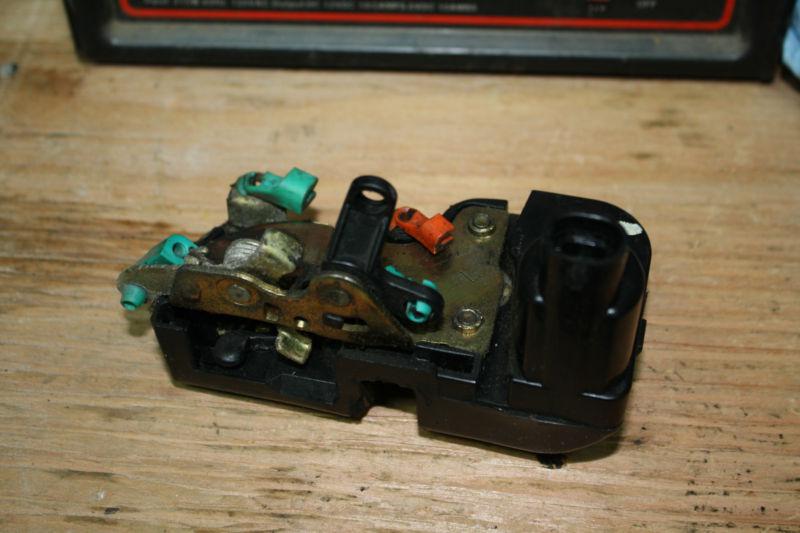 93-98 jeep grand cherokee electric door lock  actuator control left front