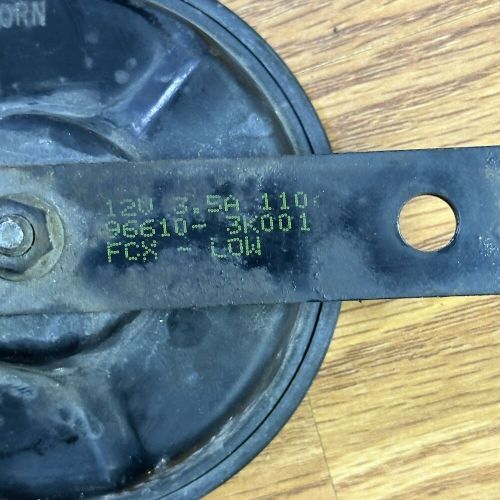 2006 2013 hyundai sonata low pitch note horn signal 966103k001 oem