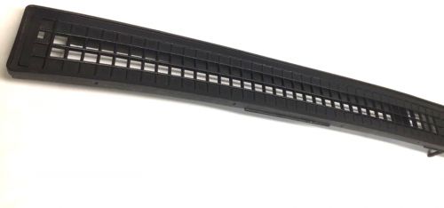 1987-1992 cadillac allante front dash defrost vent black trim