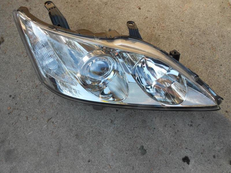  lexus es  oem right  headlight