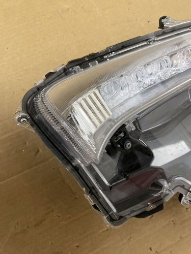 2017 2018 2019 2020 toyota prius prime led signal drl light w/o fog lh oem right