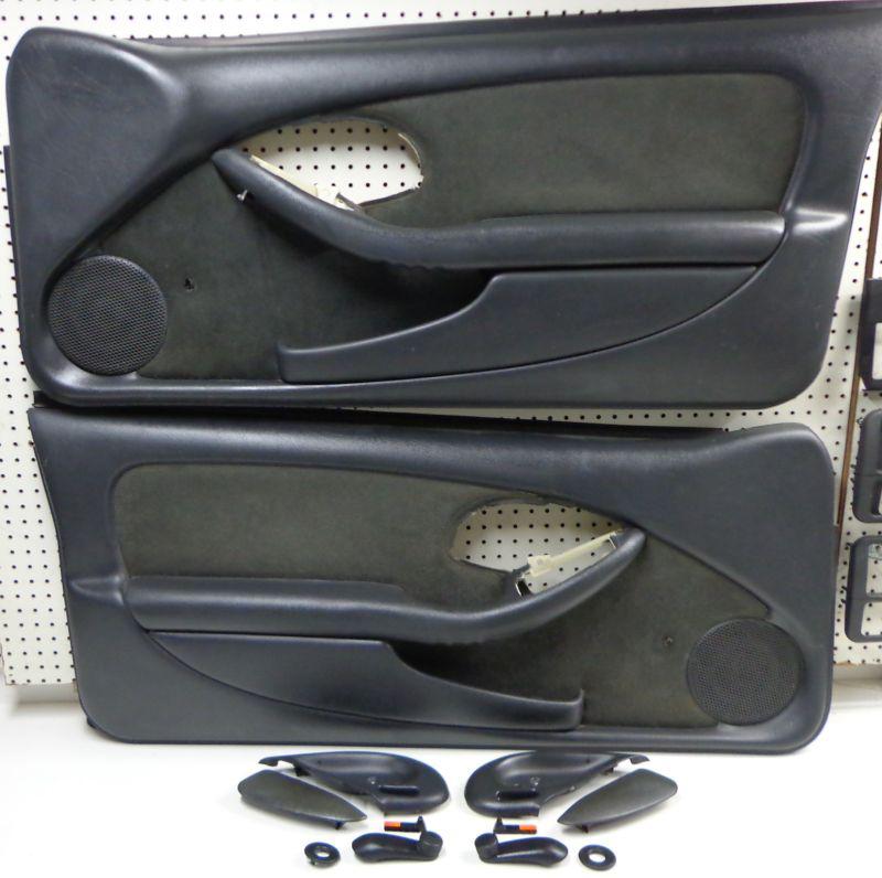 93-02 firebird : 1le manual window door panels : dark gray cloth : gm 